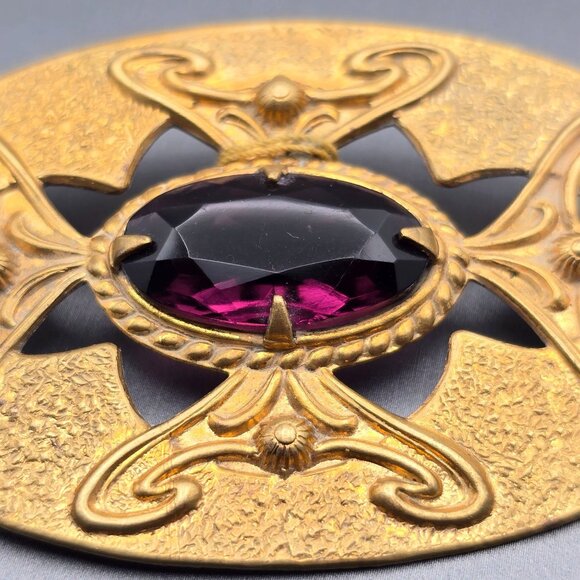 Art Nouveau Style Gold Tone Sash Pin Brooch Faceted Amethyst Glass Statement - Picture 2 of 10